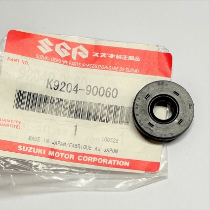 Suzuki RM-Z/KXF250 -06. Oil Seal.  K9204-90060